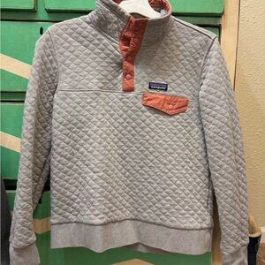 Patagonia Grey Quilted Pullover